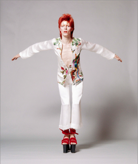 David Bowie Paper Doll Design by Kansai Yamamoto. Masayoshi Sukita _7876 –  Every record tells a story