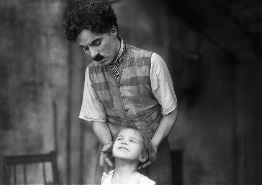 web3 The tramp tickles the kid 30cm
